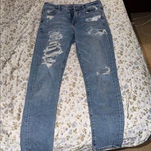American Eagle Outfitters Light Blue Distressed Skinny Jeans